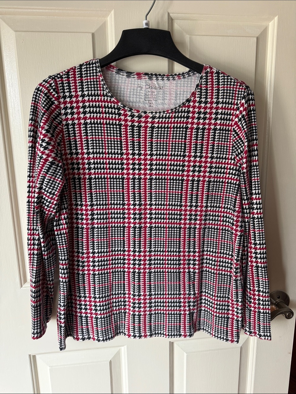 Chico's Black, White & Pink Houndstooth Plaid Long Sleeve Top - Size 2 (Large)
